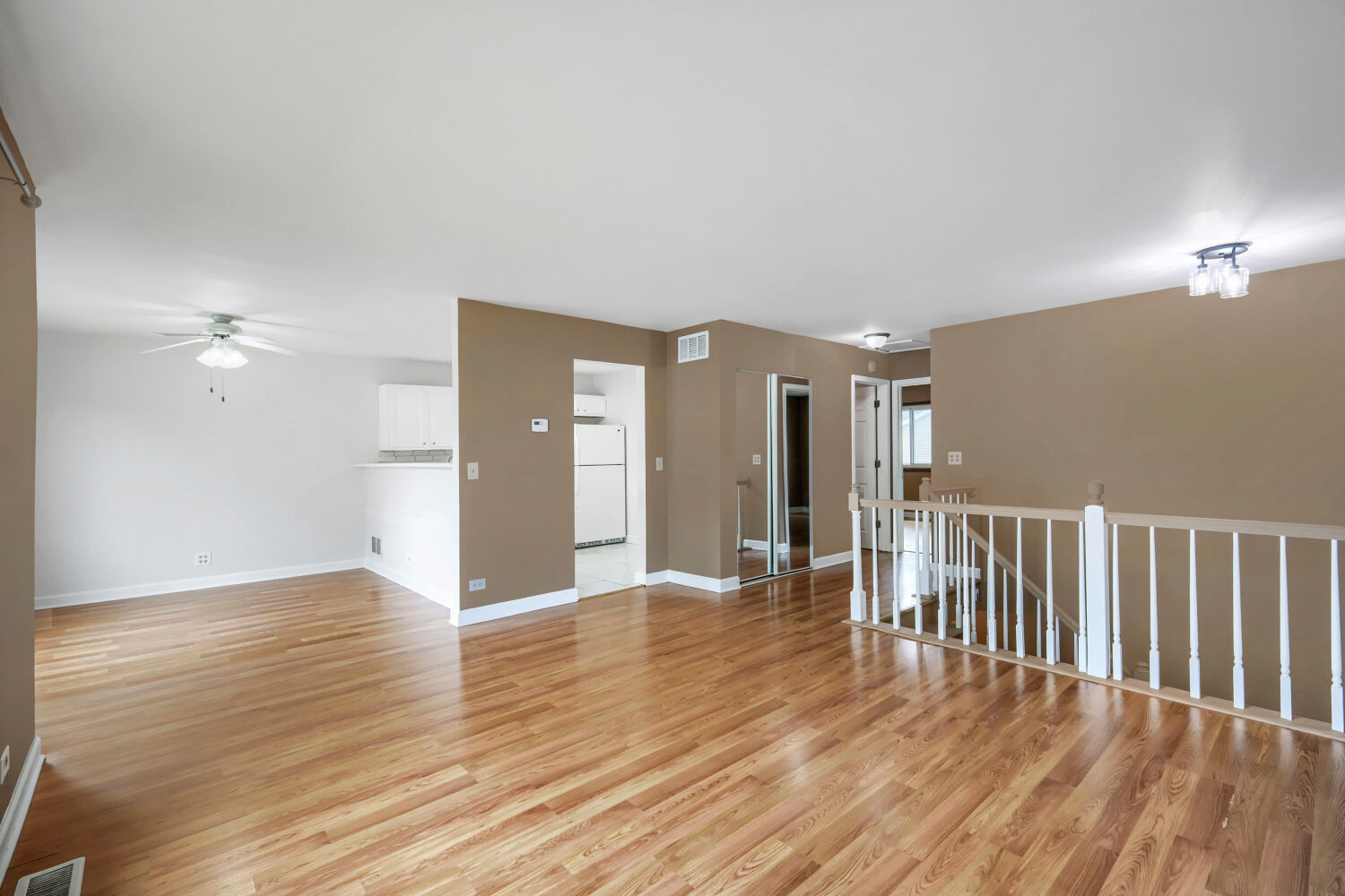 2165 Wildwood Court Property Photo 4