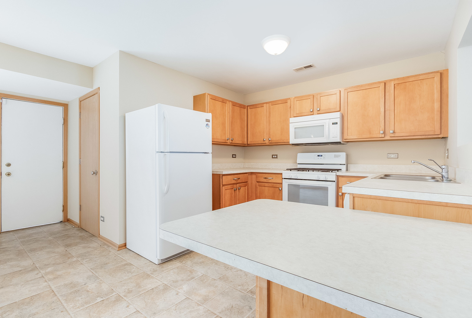 797 Serendipity Drive Property Photo 4