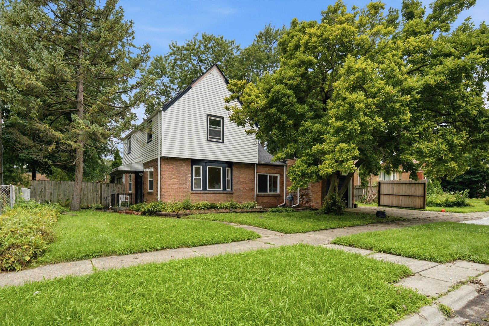14432 S Normal Avenue Property Photo 1