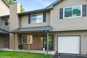 450 Valley Drive 101 Property Photo 1