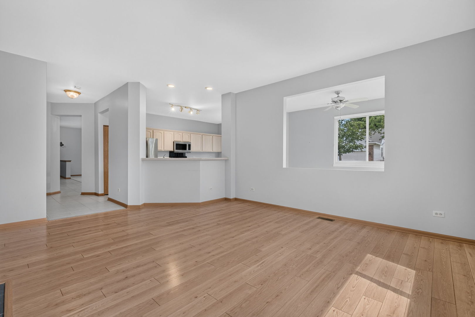 630 Saugatuk Circle Property Photo 8