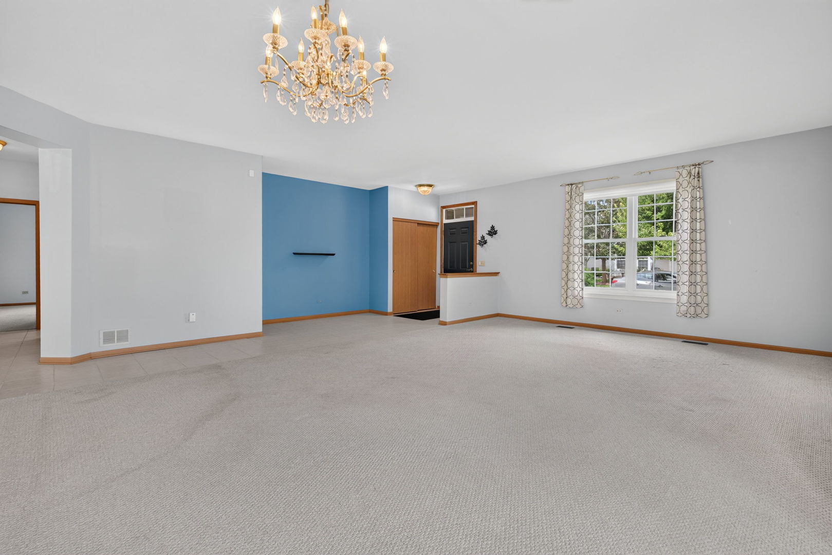 630 Saugatuk Circle Property Photo 10