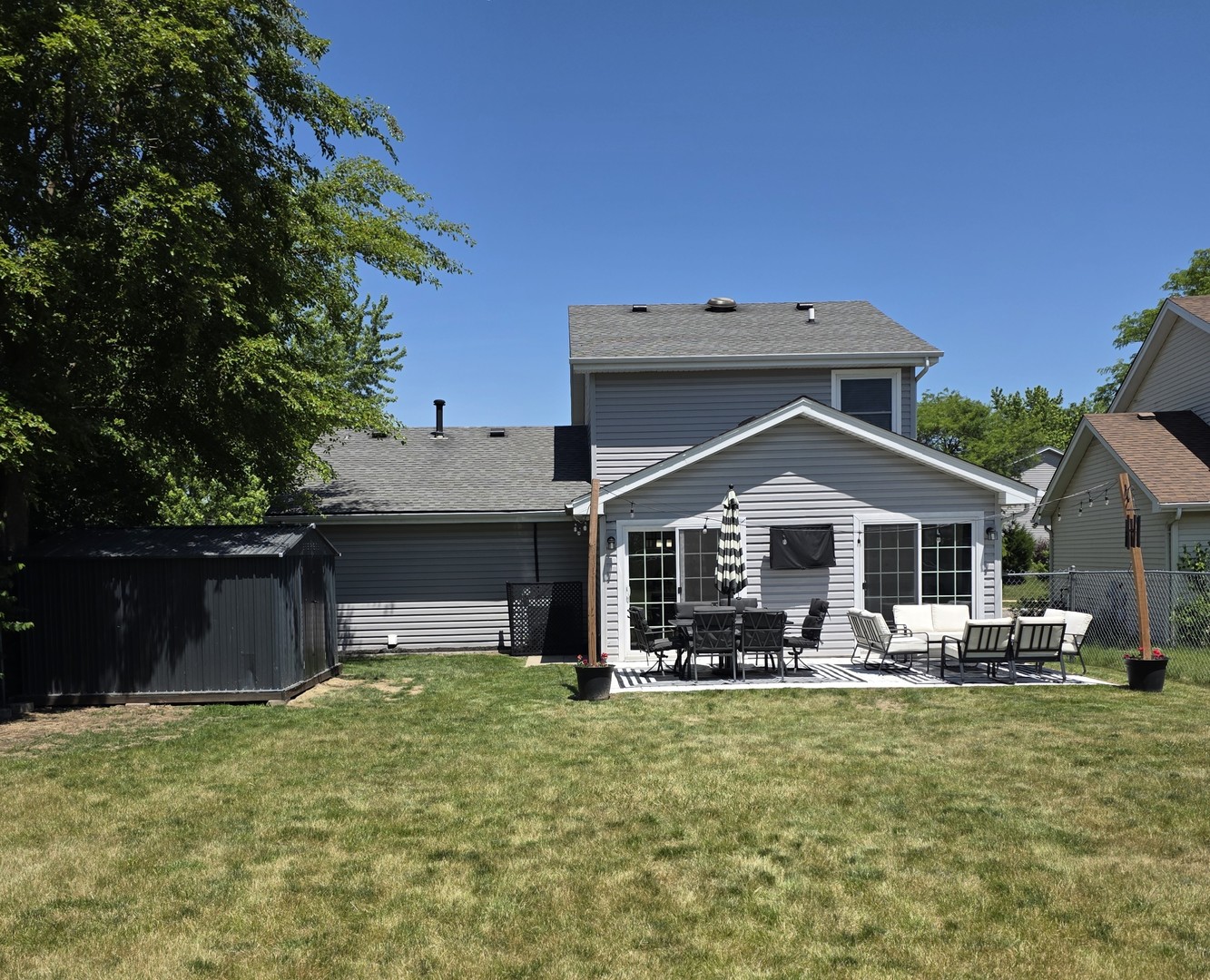 2475 Ridge Avenue Property Photo 2