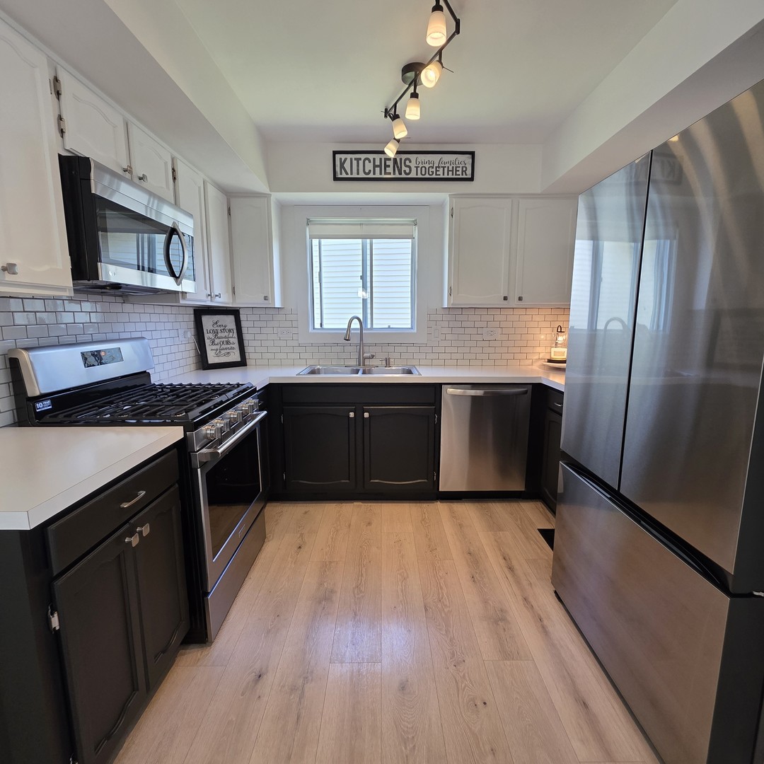 2475 Ridge Avenue Property Photo 4