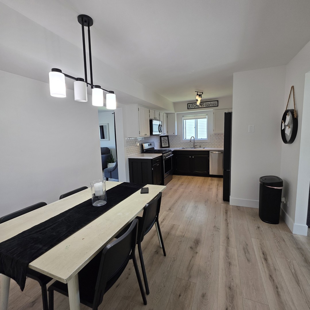 2475 Ridge Avenue Property Photo 5