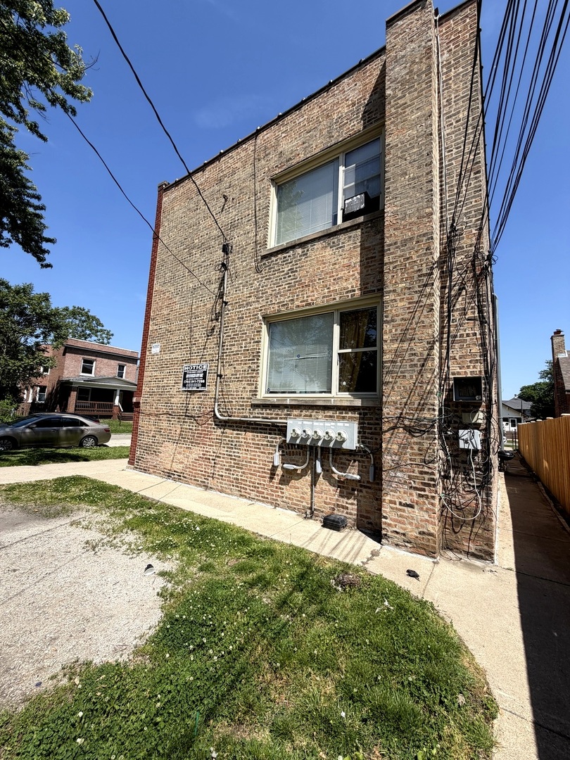 525 W 118th Street Property Photo 16