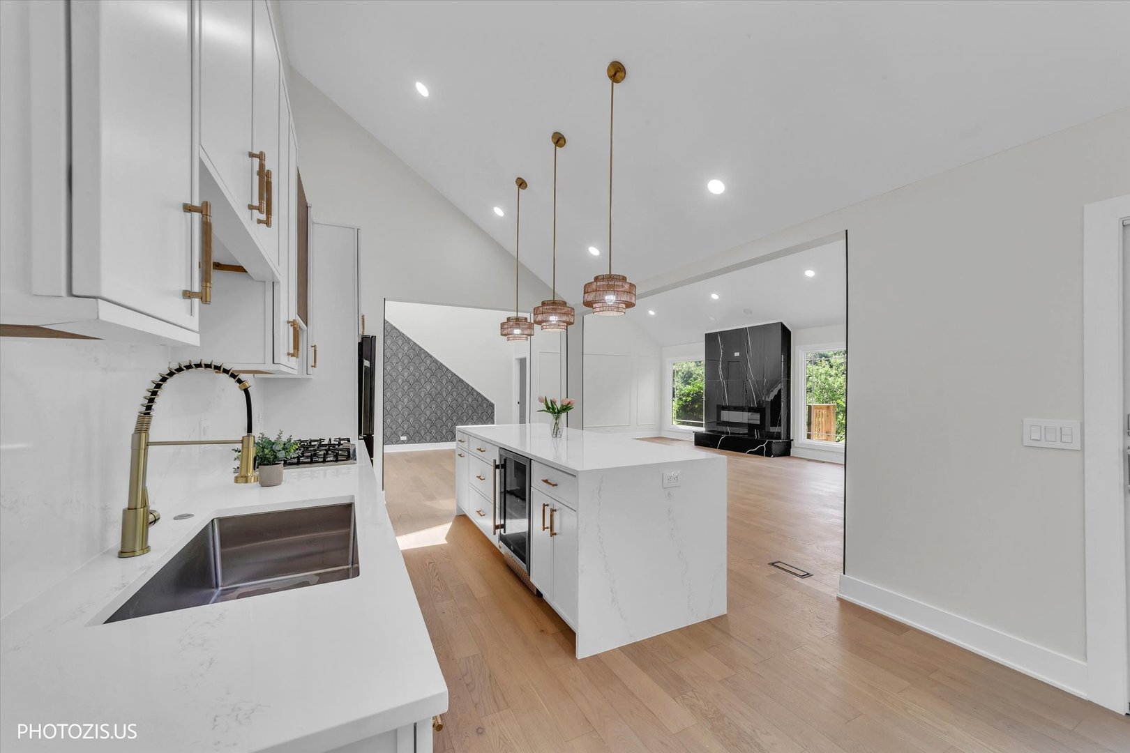 13 Chipping Campden Drive Property Photo 23