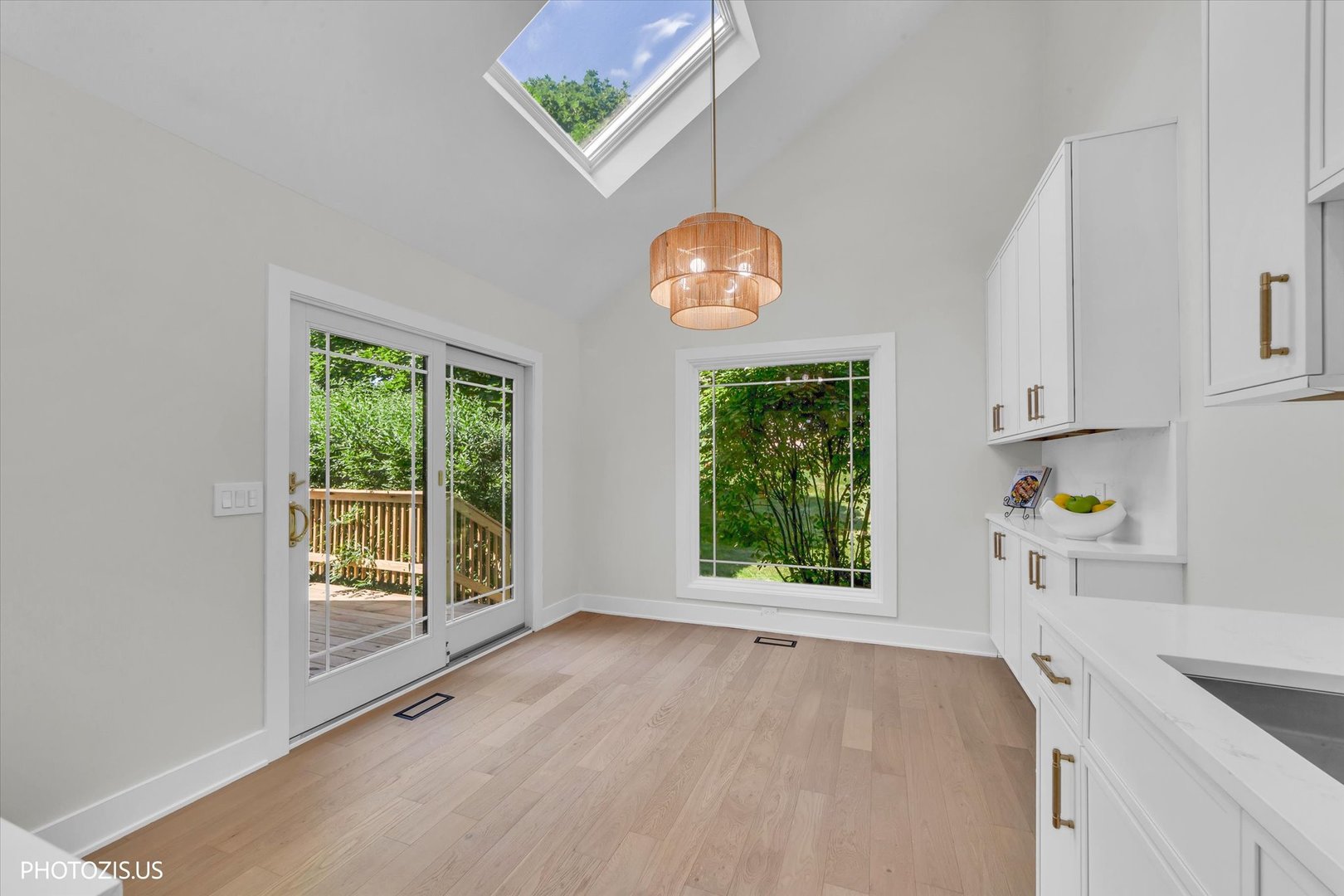13 Chipping Campden Drive Property Photo 24
