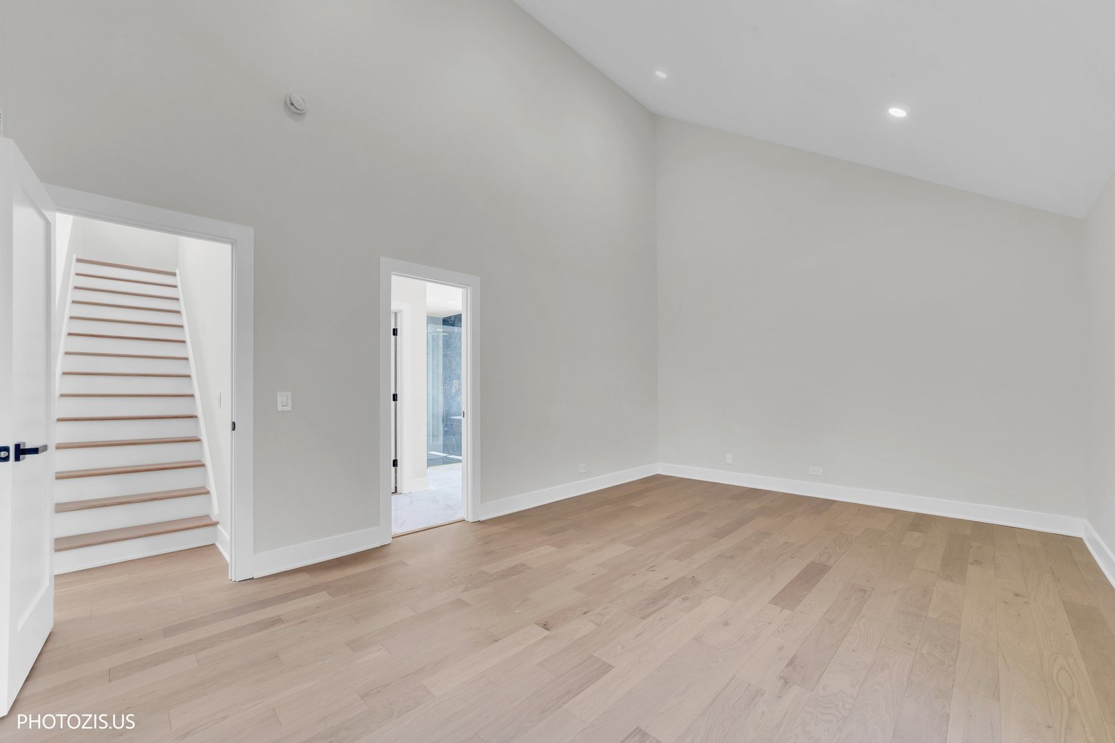 13 Chipping Campden Drive Property Photo 28