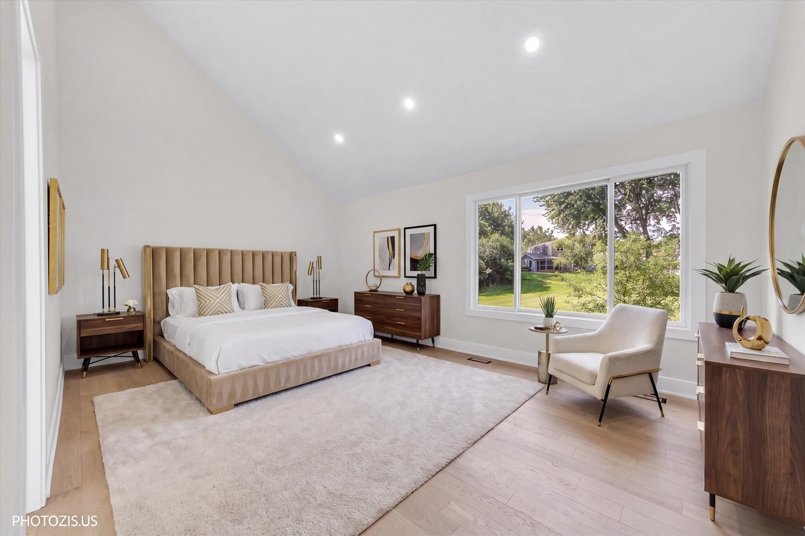 13 Chipping Campden Drive Property Photo 30