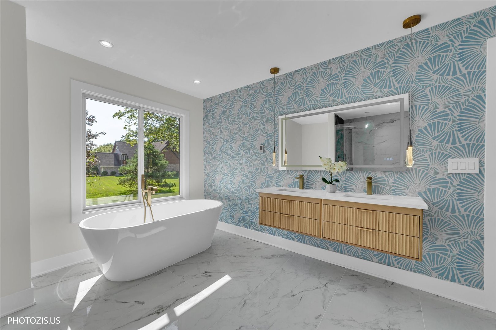 13 Chipping Campden Drive Property Photo 35