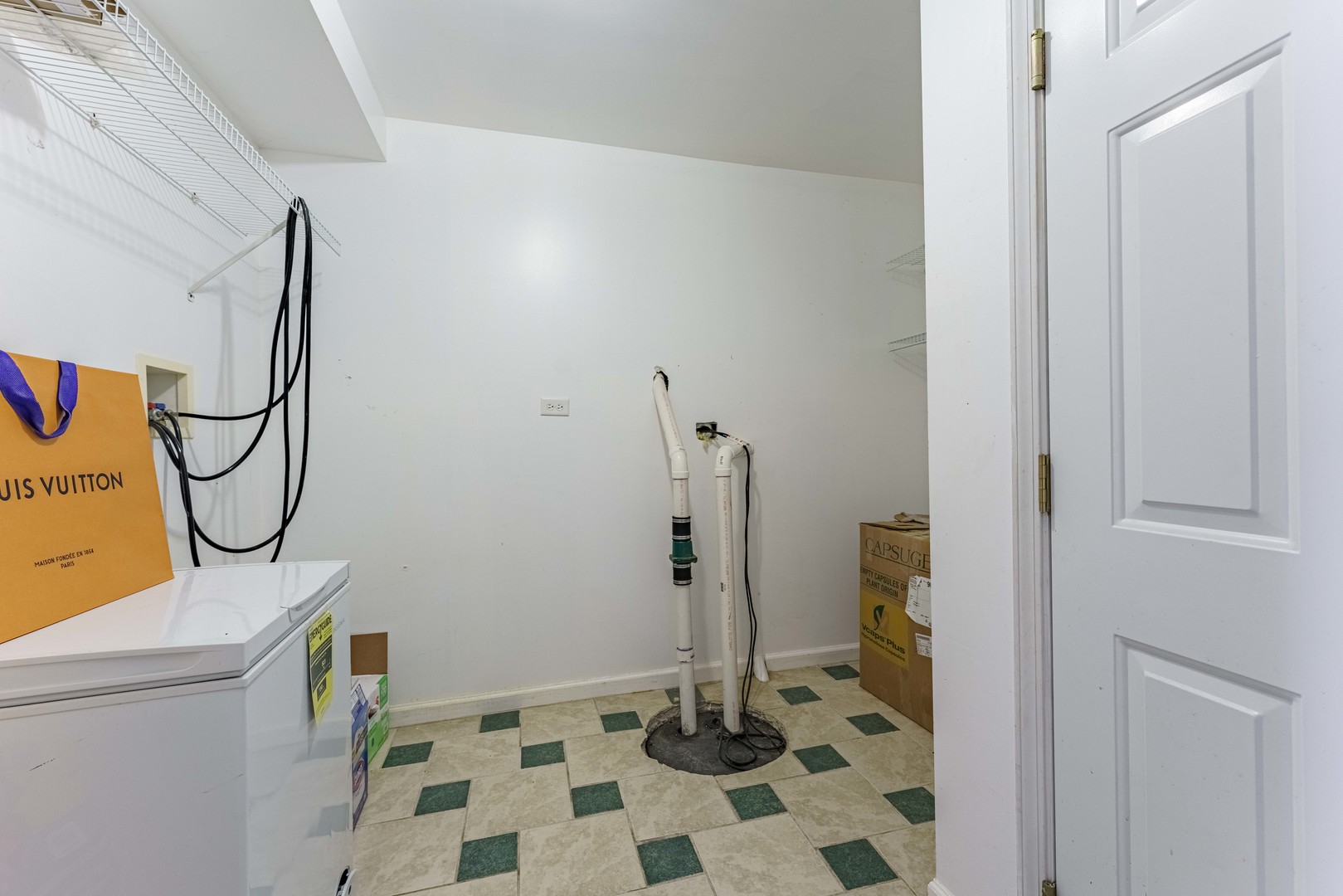 926 Edgewood Drive Property Photo 45