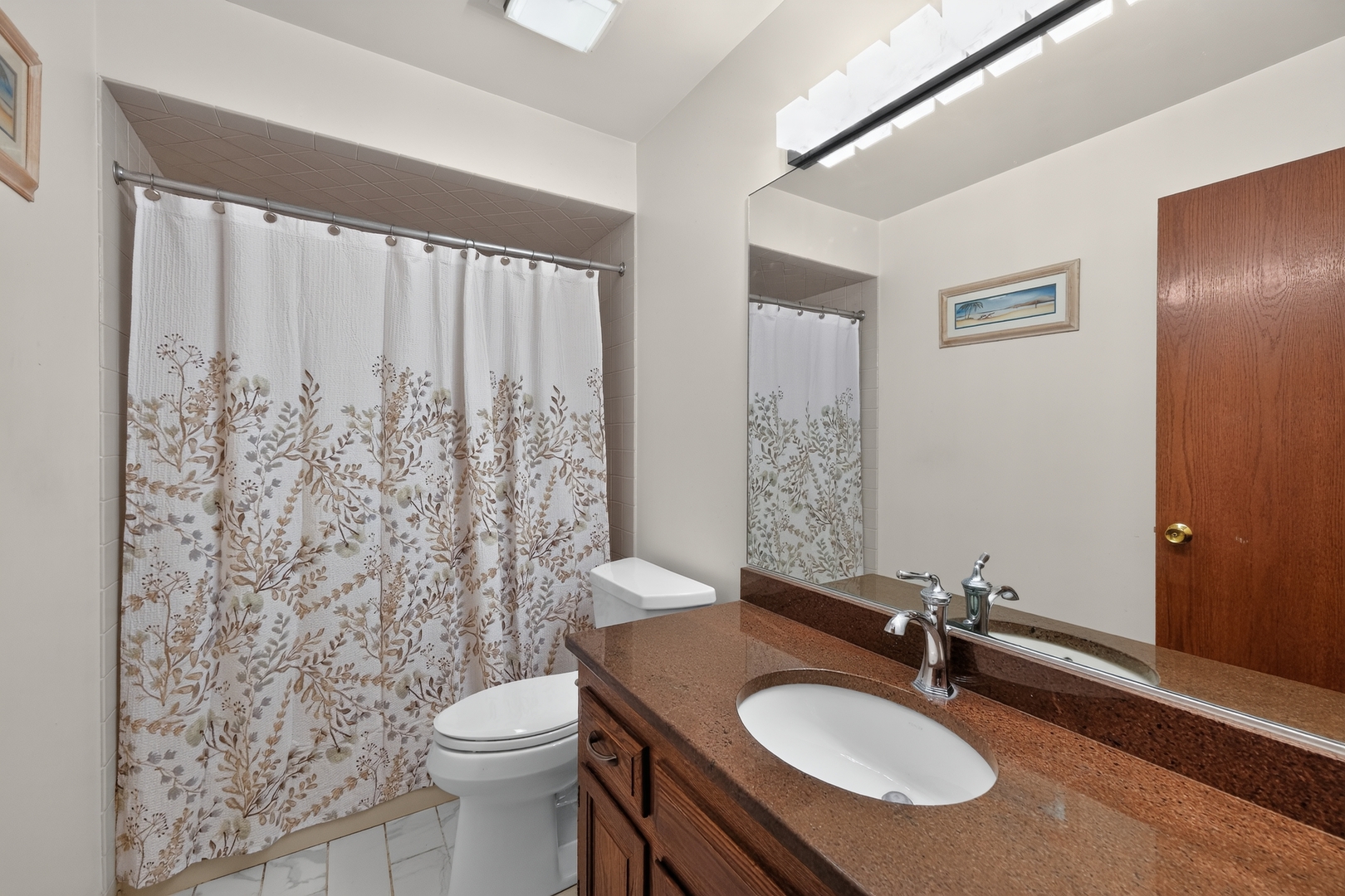 8001 W Courte Drive 411 Property Photo 19