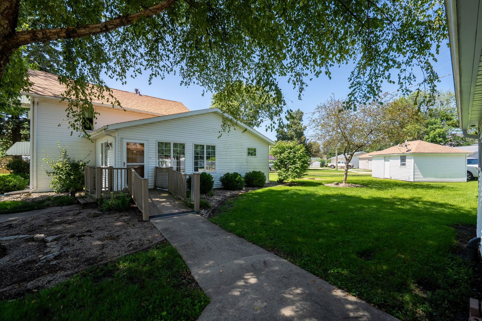204 Odell Road Property Photo 3