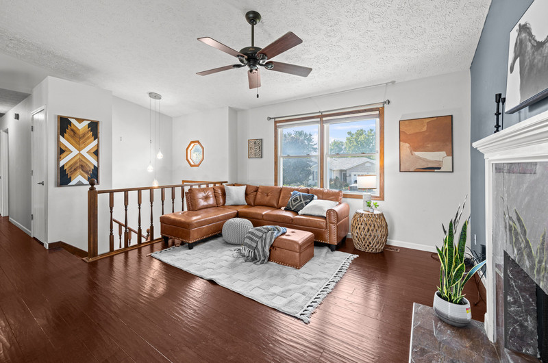 1358 W 49th Street Property Photo 4