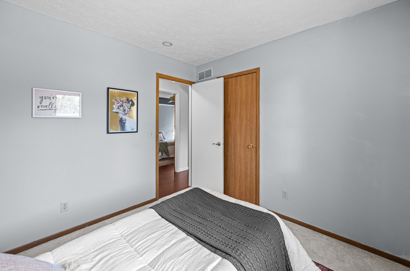 1358 W 49th Street Property Photo 23