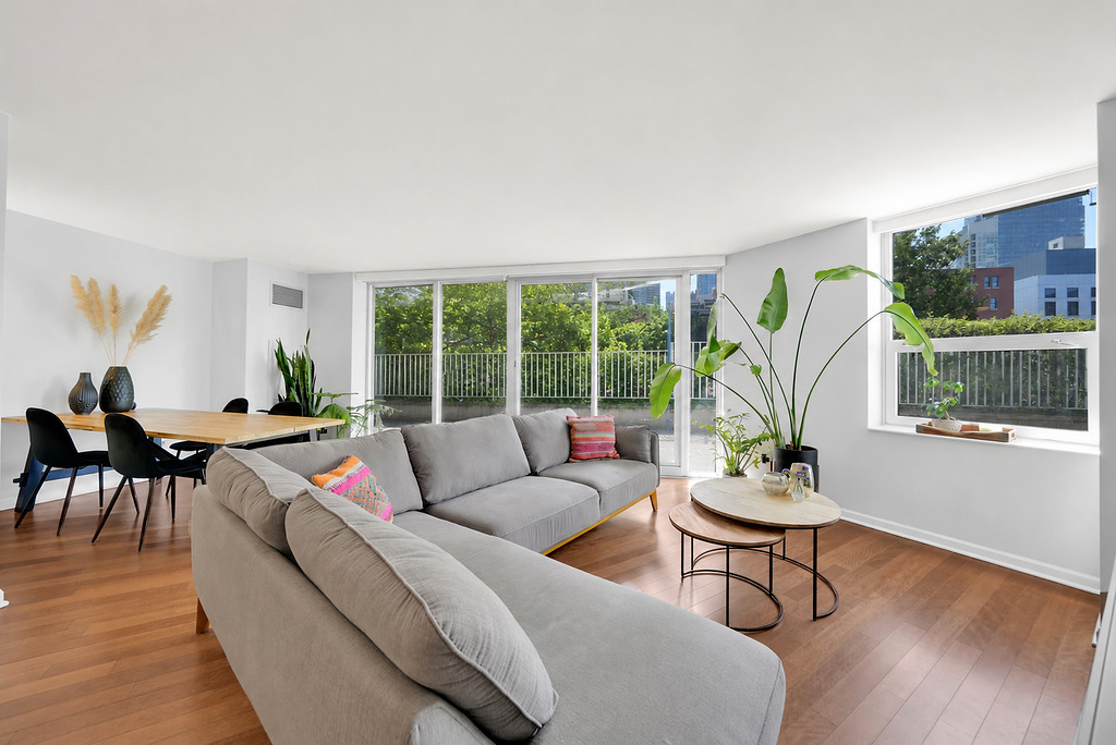 12738478 Property Photo 8