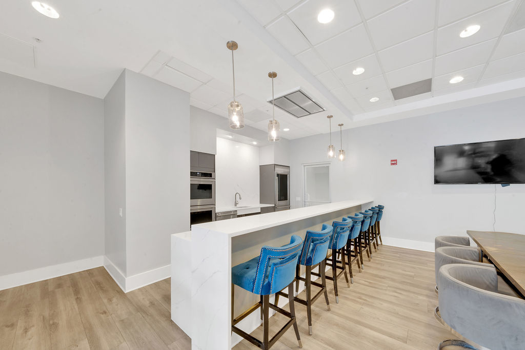 12738478 Property Photo 23