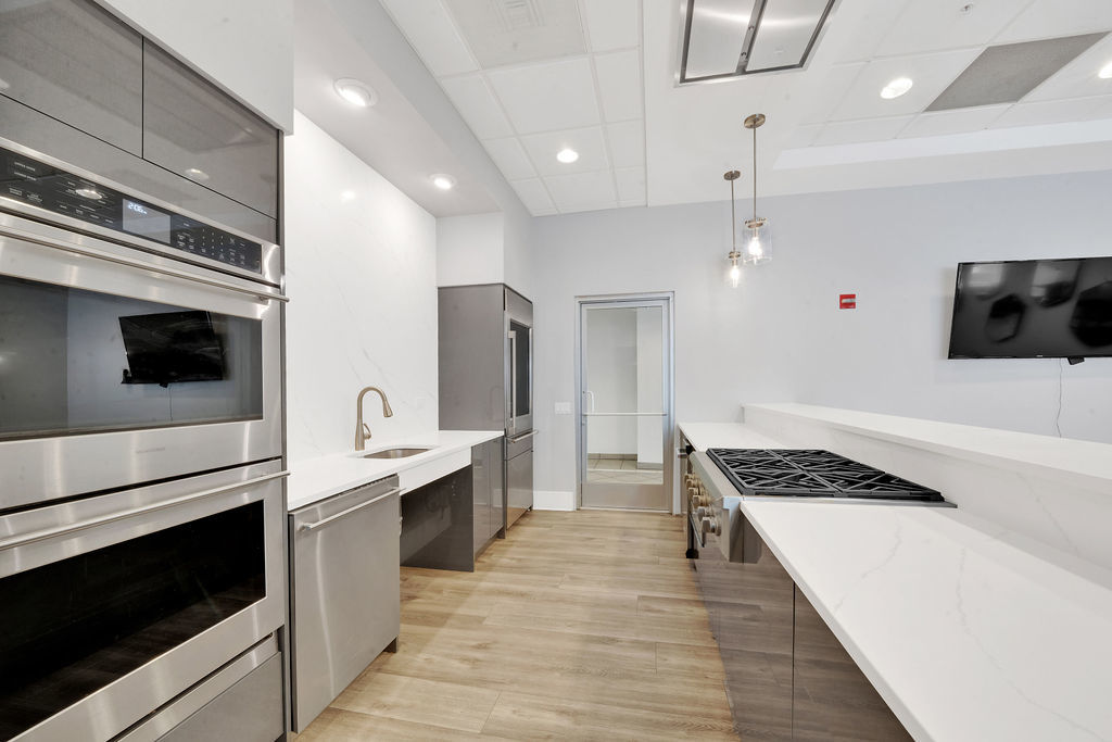 12738478 Property Photo 24