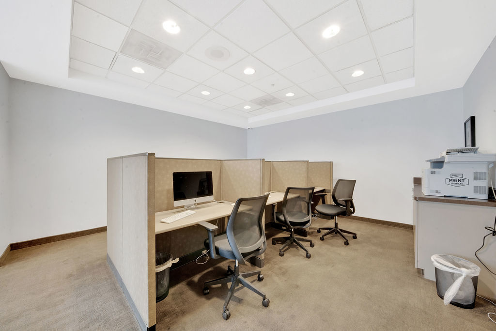 12738478 Property Photo 28