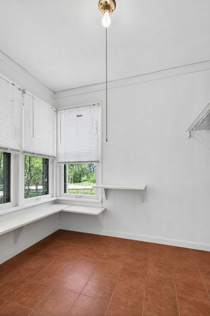 105 Edgewood Avenue Property Photo 15