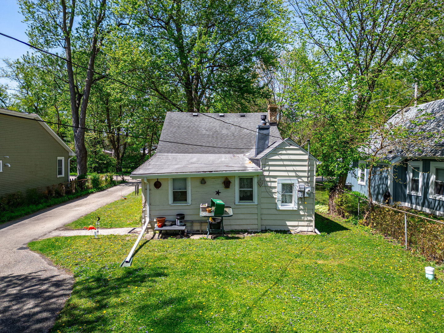 105 Edgewood Avenue Property Photo 23