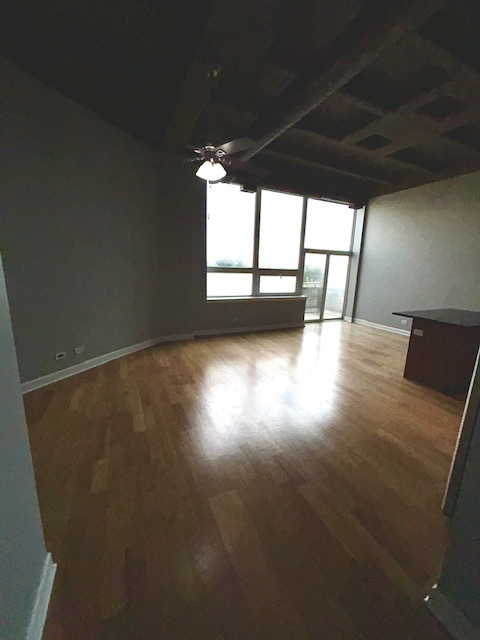 4131 W Belmont Avenue 413 Property Photo 3