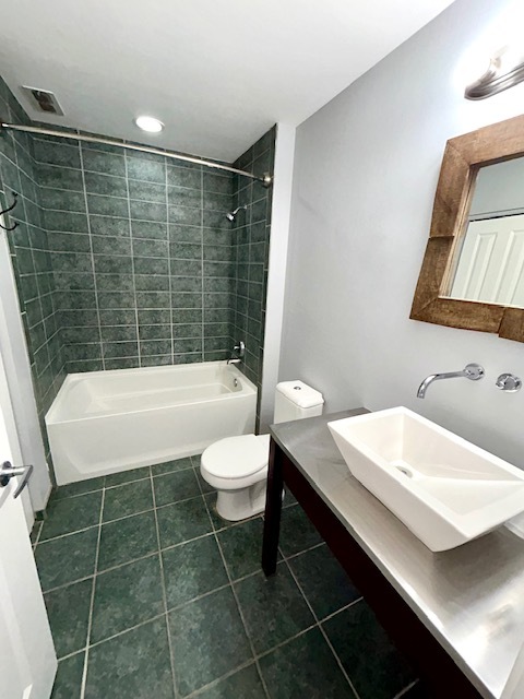 4131 W Belmont Avenue 413 Property Photo 20