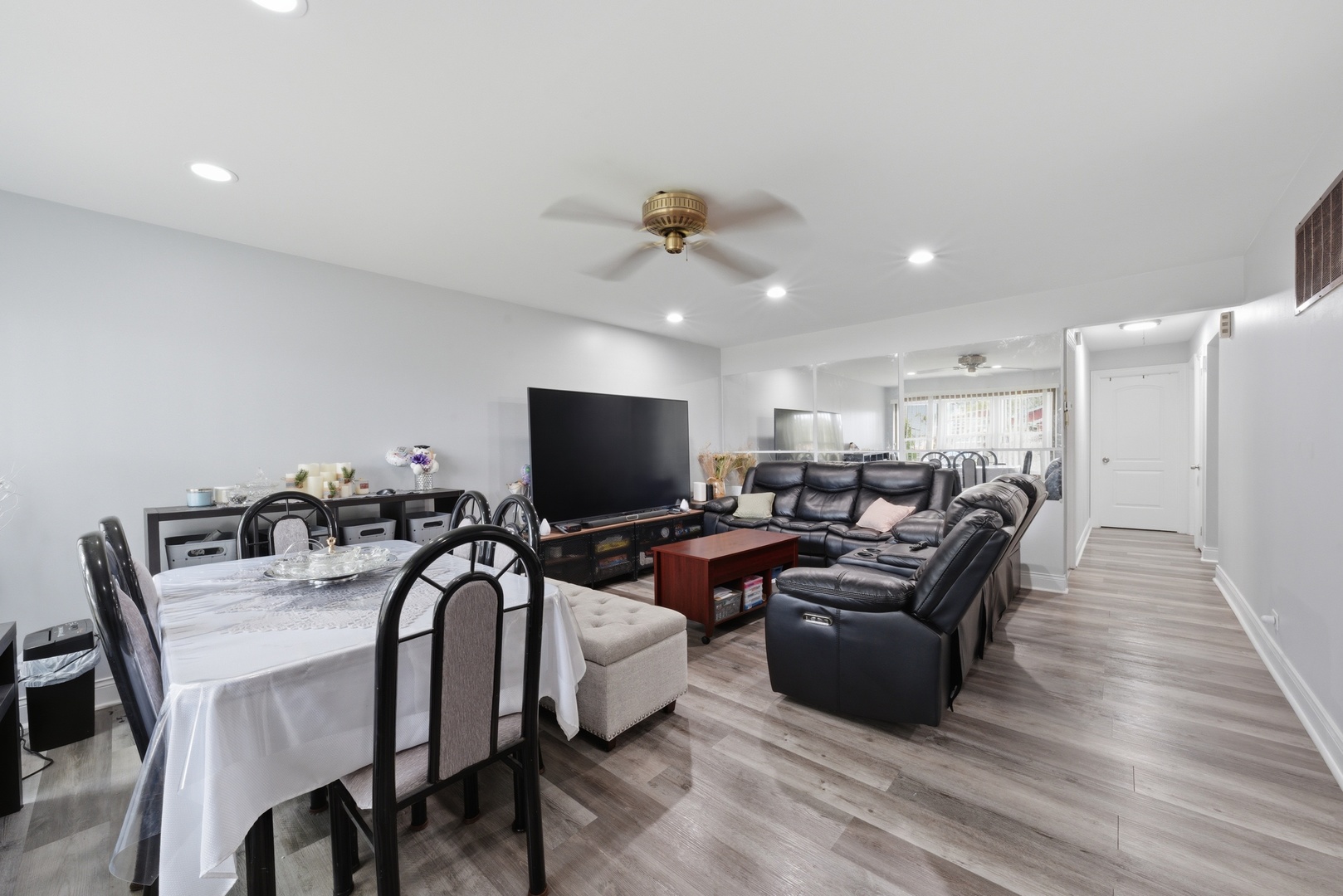 12738491 Property Photo 6