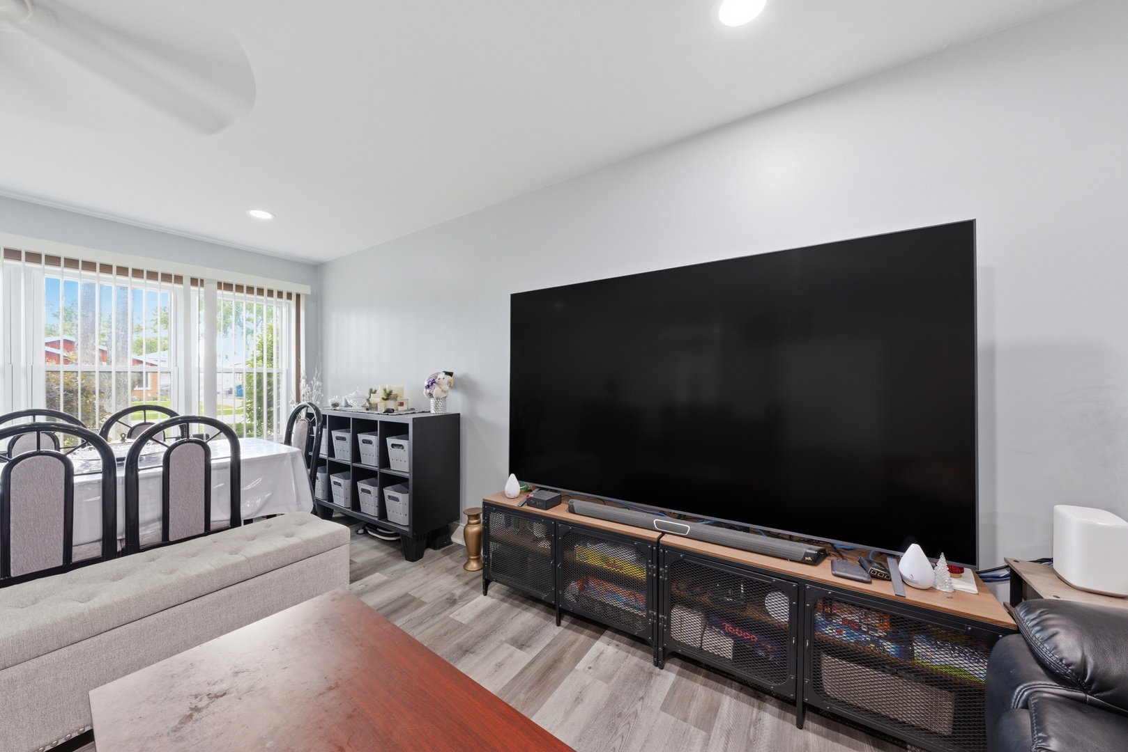 12738491 Property Photo 9