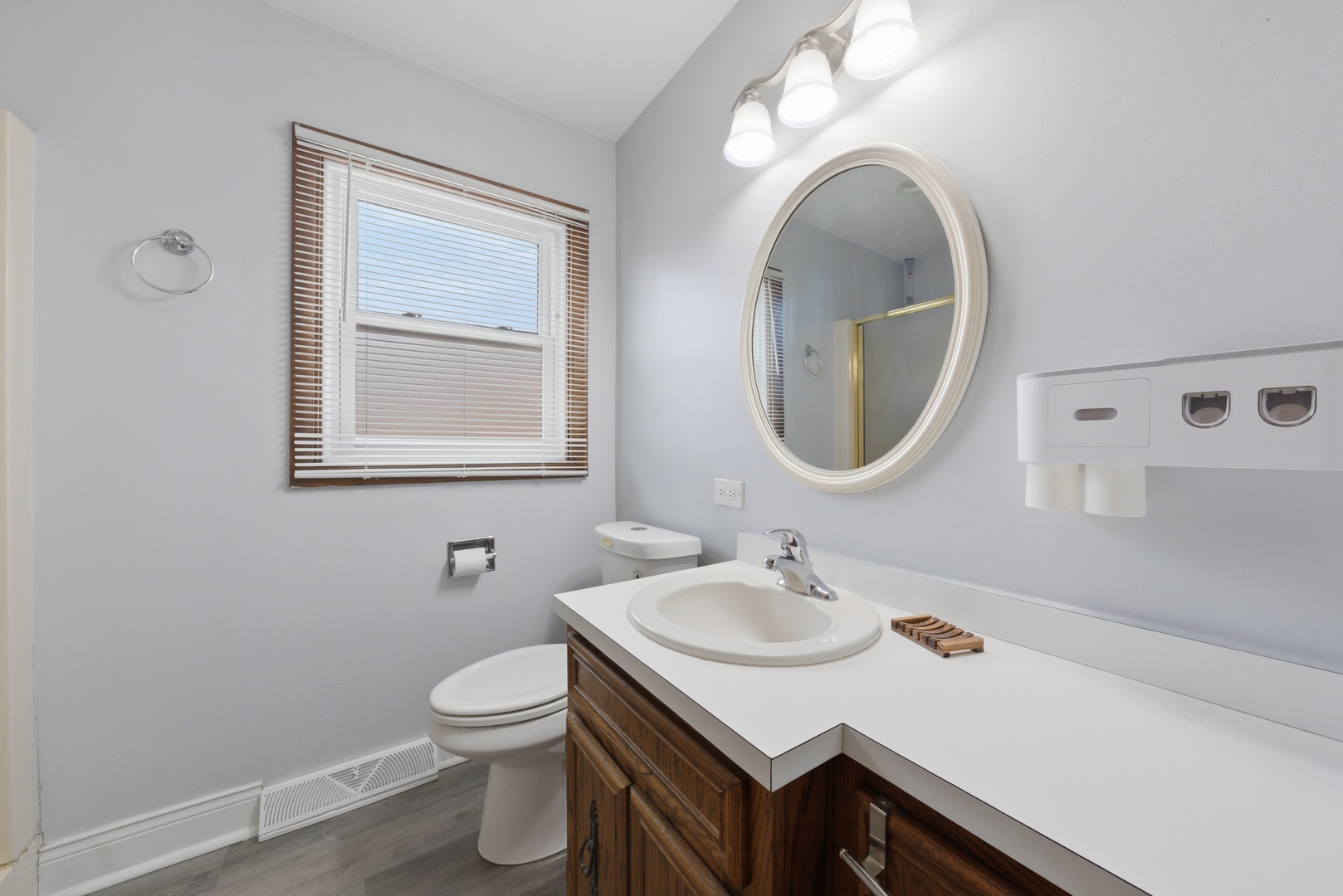 12738491 Property Photo 17