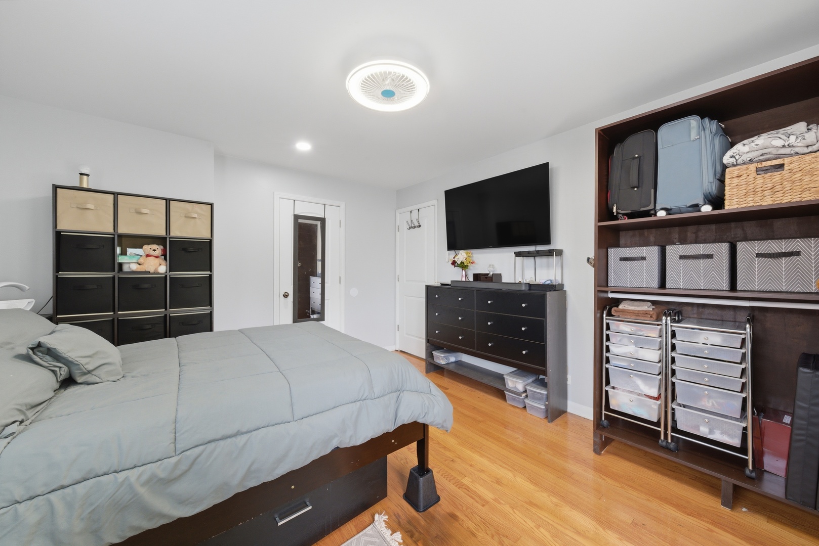 12738491 Property Photo 21