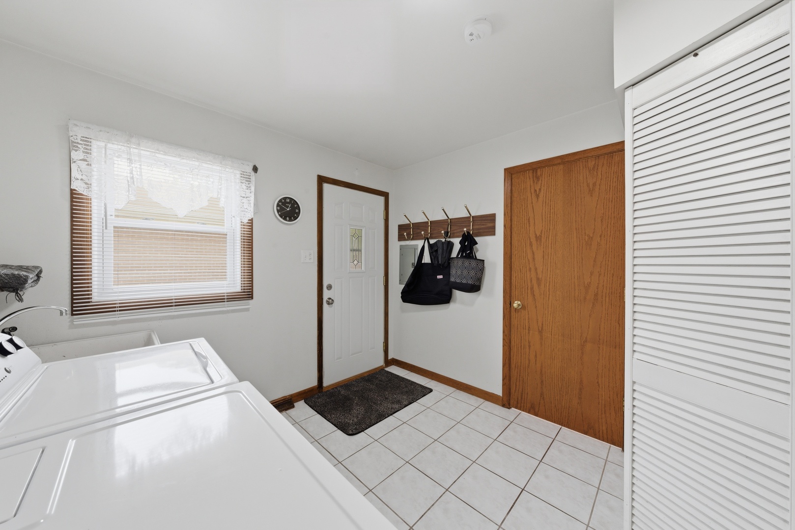 12738491 Property Photo 28