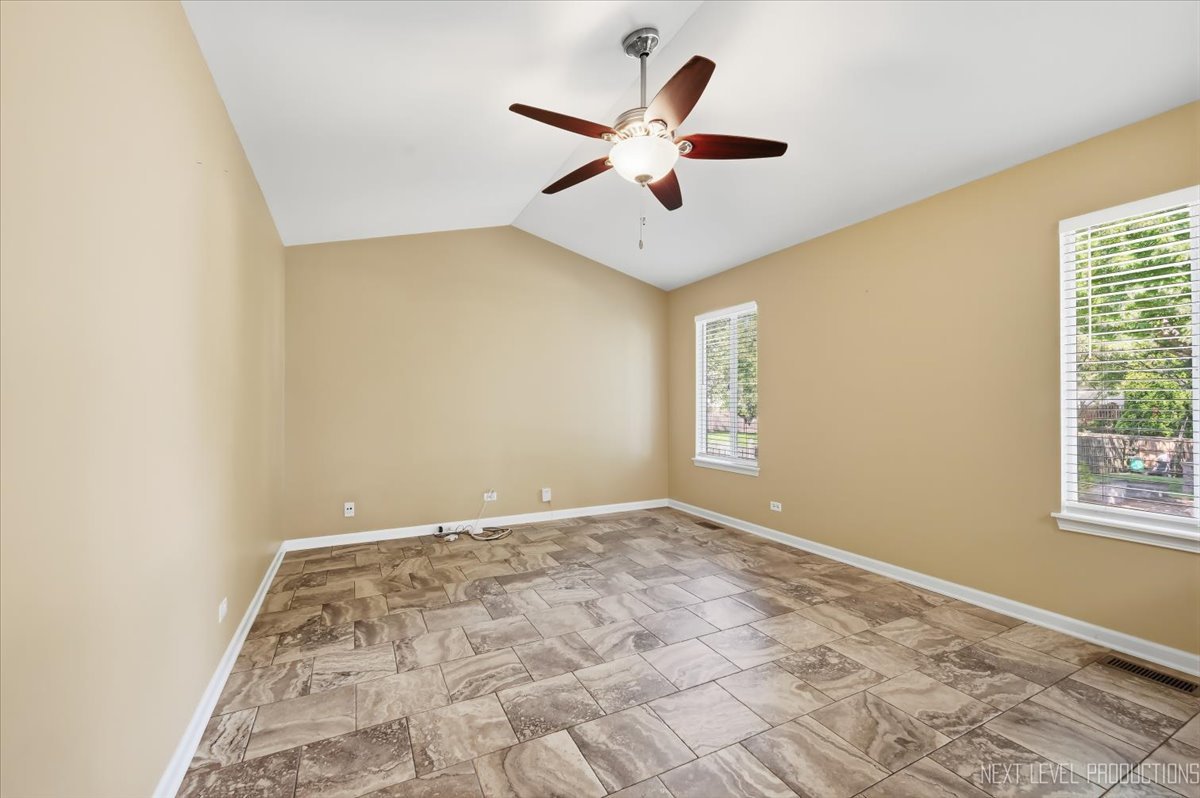 2182 Kyla Court Property Photo 8