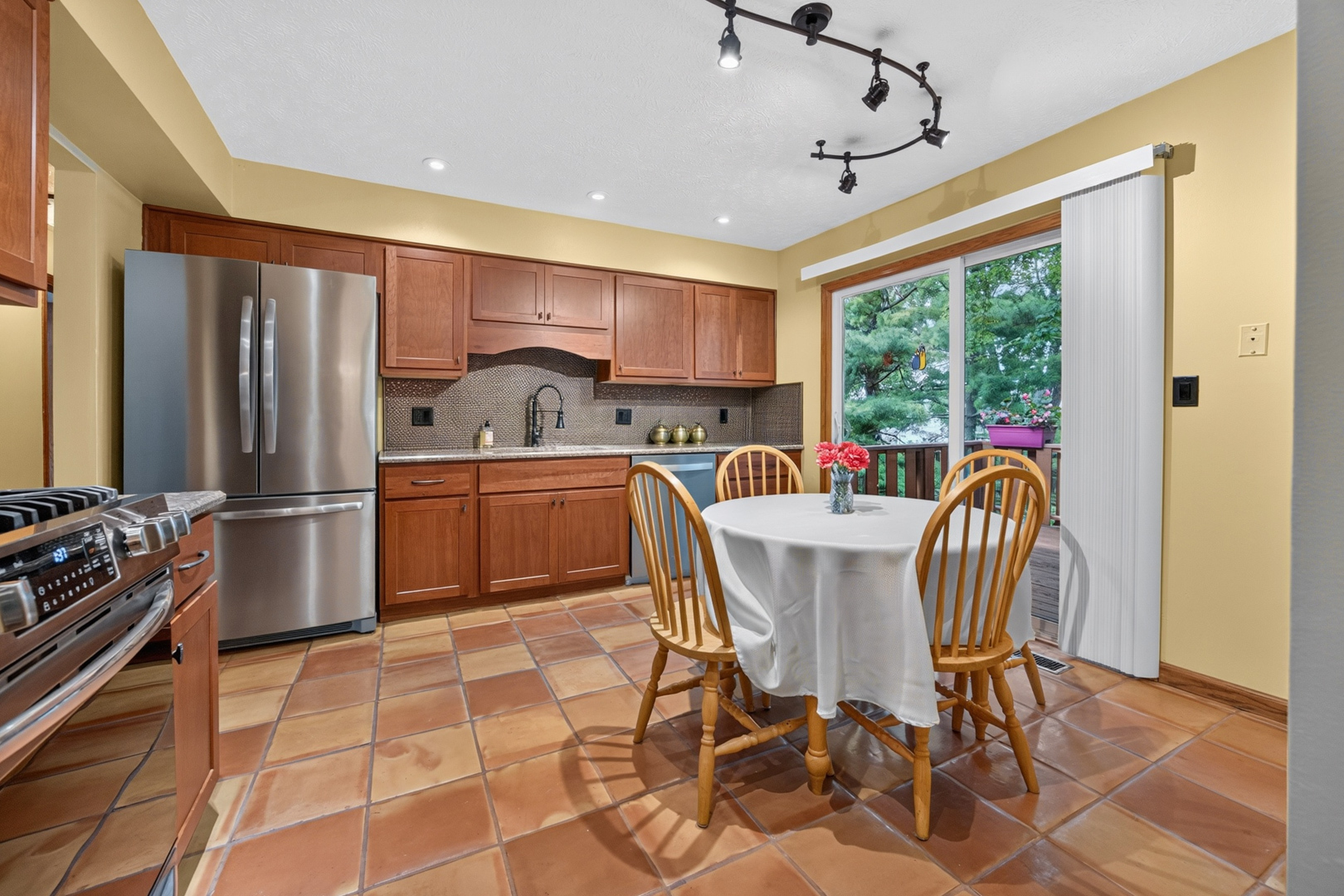 1710 Ebel Drive Property Photo 10