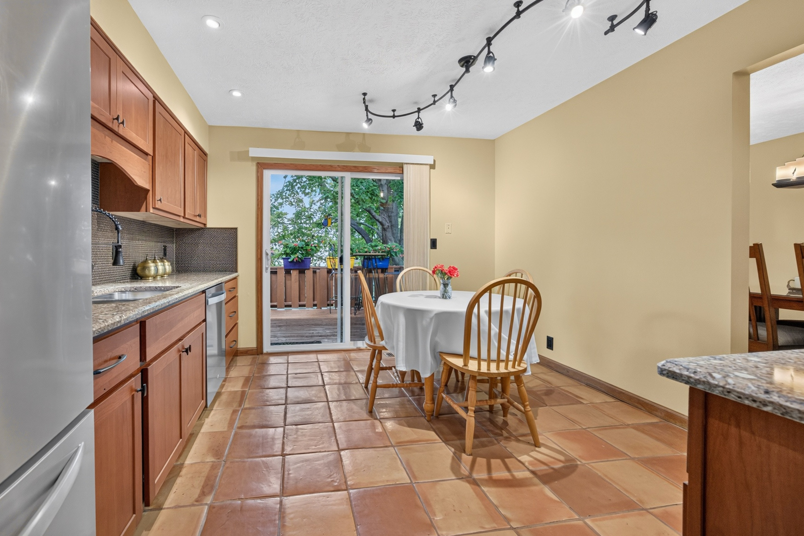 1710 Ebel Drive Property Photo 11