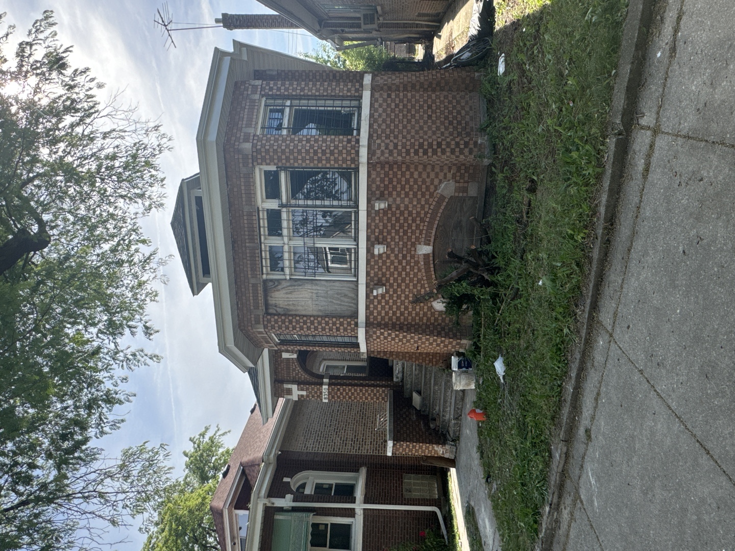 8350 S Green Street Property Photo 2