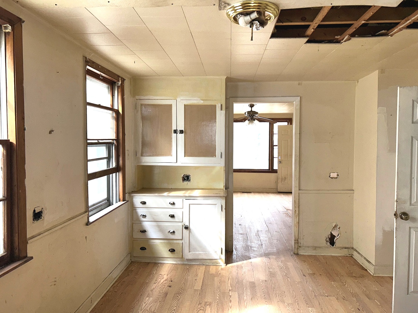 12557 Ann Street Property Photo 9