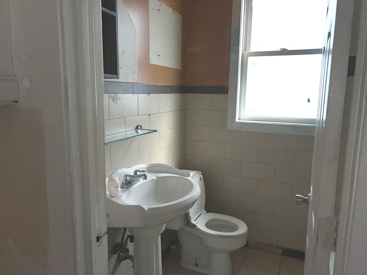 12557 Ann Street Property Photo 11