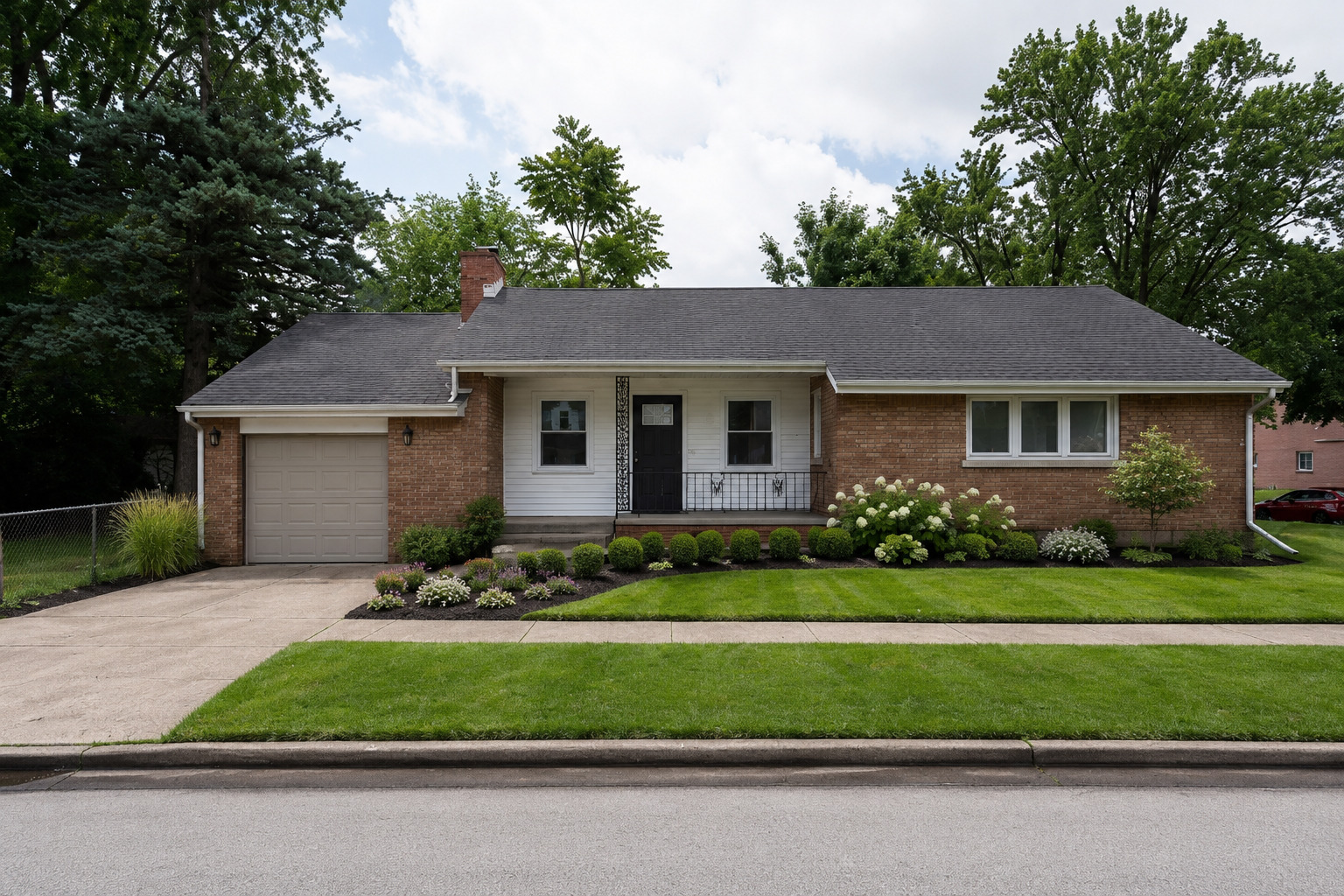 14201 S WENTWORTH Avenue Property Photo 1