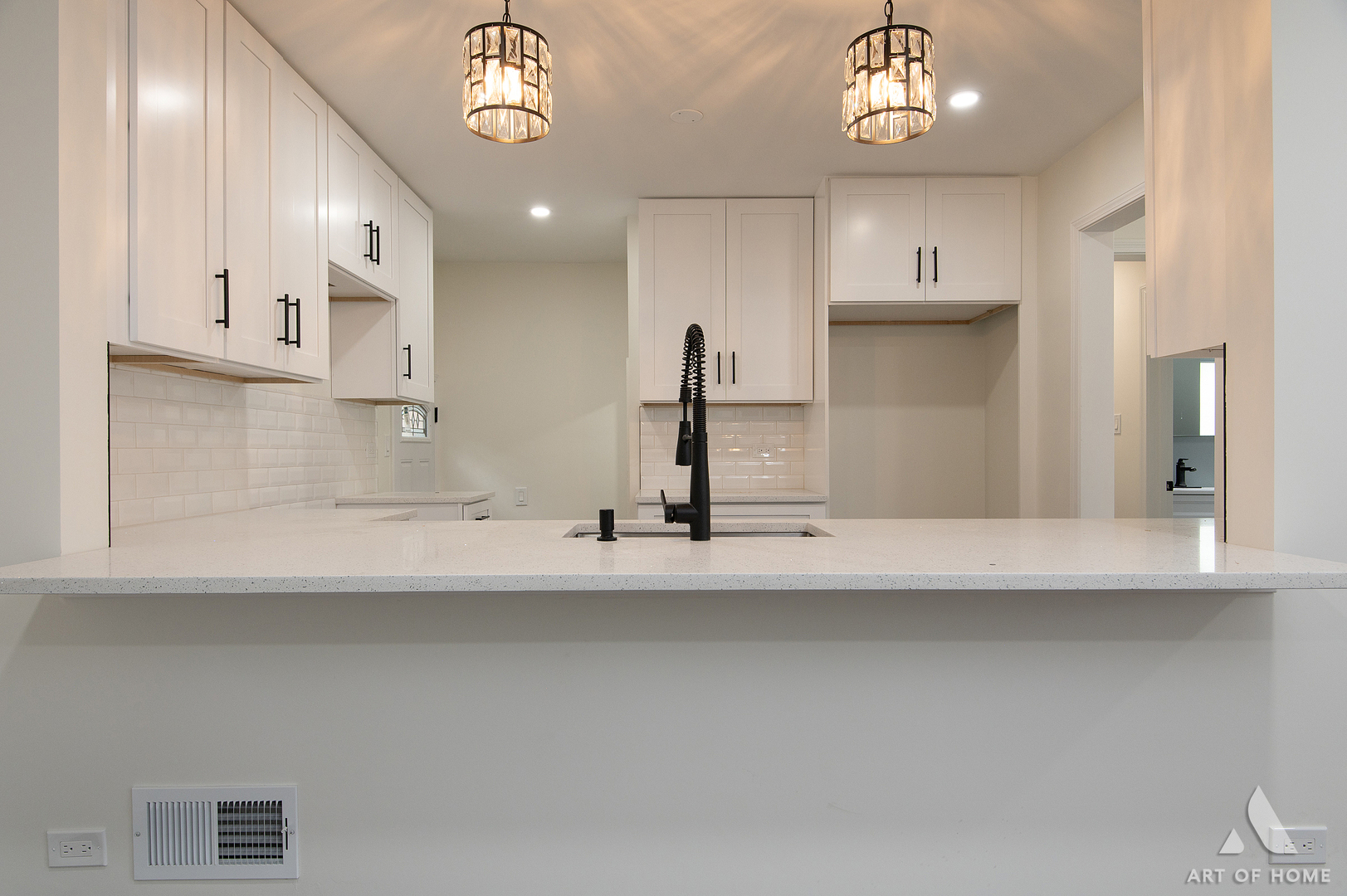 14201 S Wentworth Avenue Property Photo 3