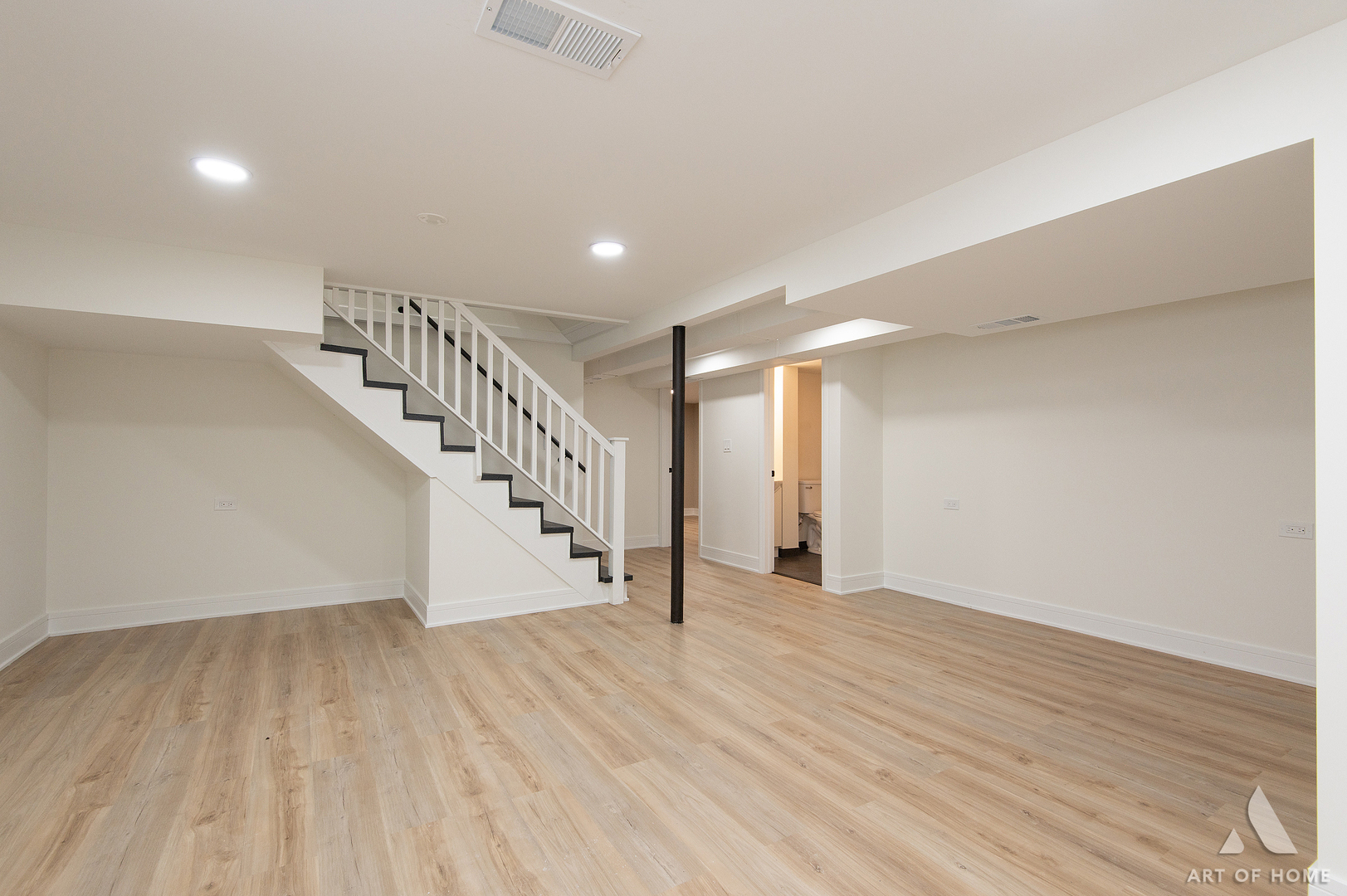 14201 S Wentworth Avenue Property Photo 9