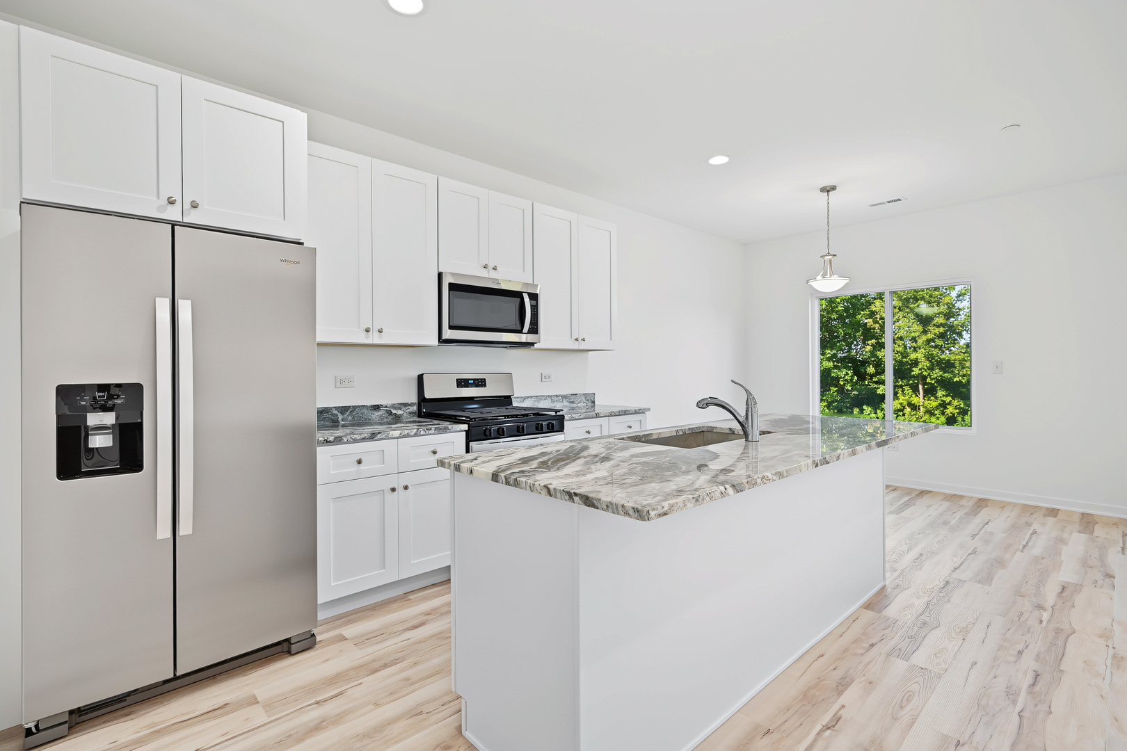 1215 Gillespie Lane Property Photo 10