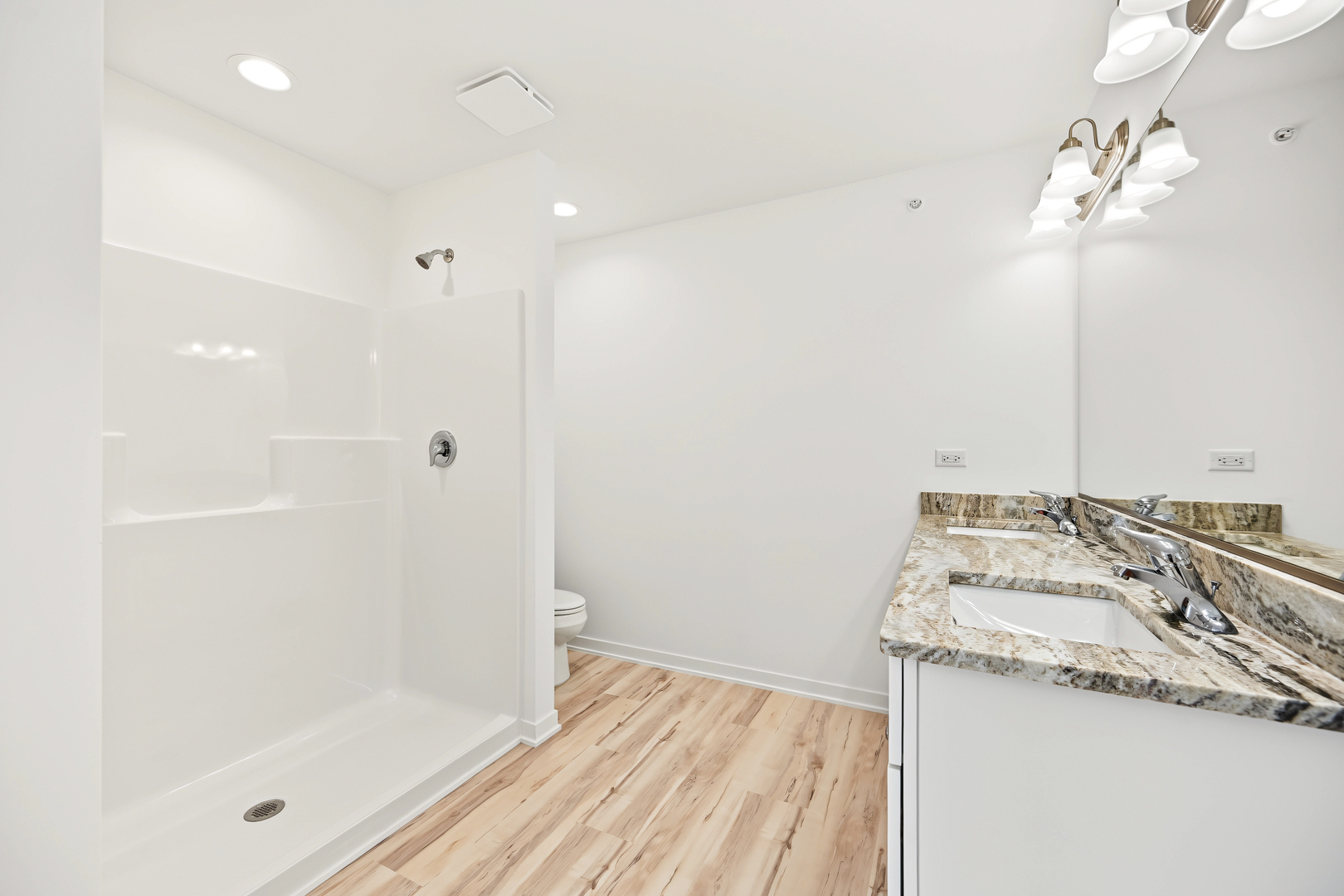 1215 Gillespie Lane Property Photo 17