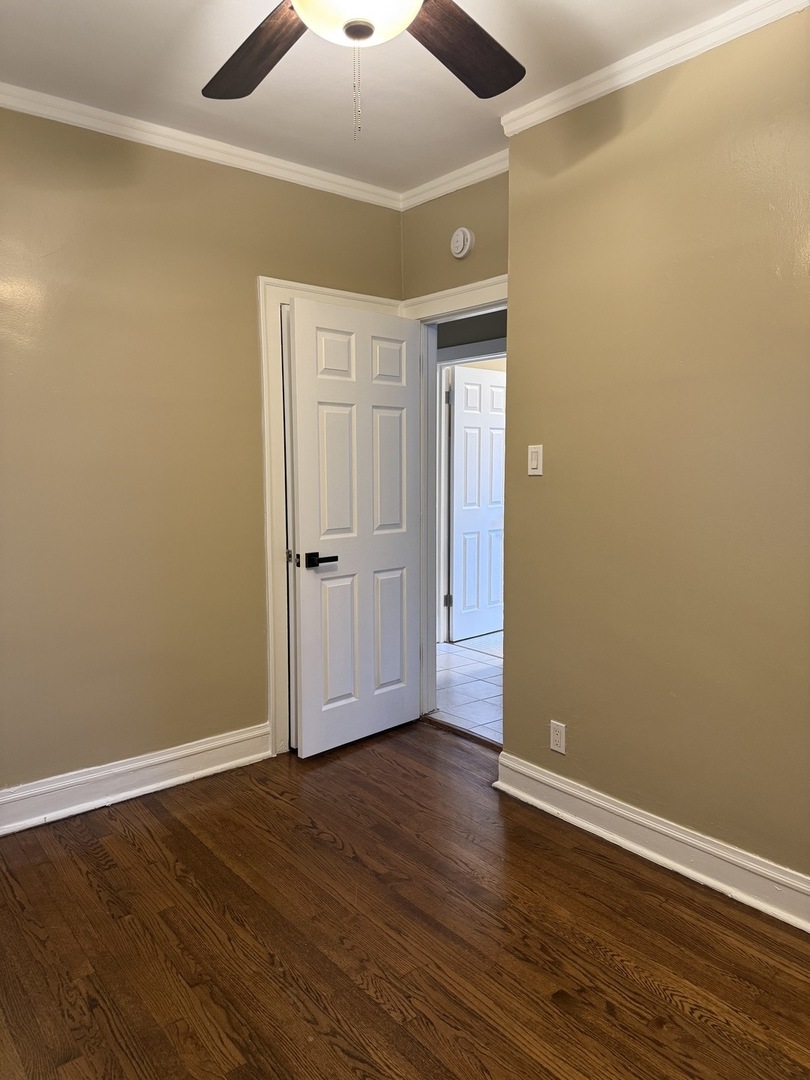 10240 S Eberhart Avenue 1 Property Photo 18