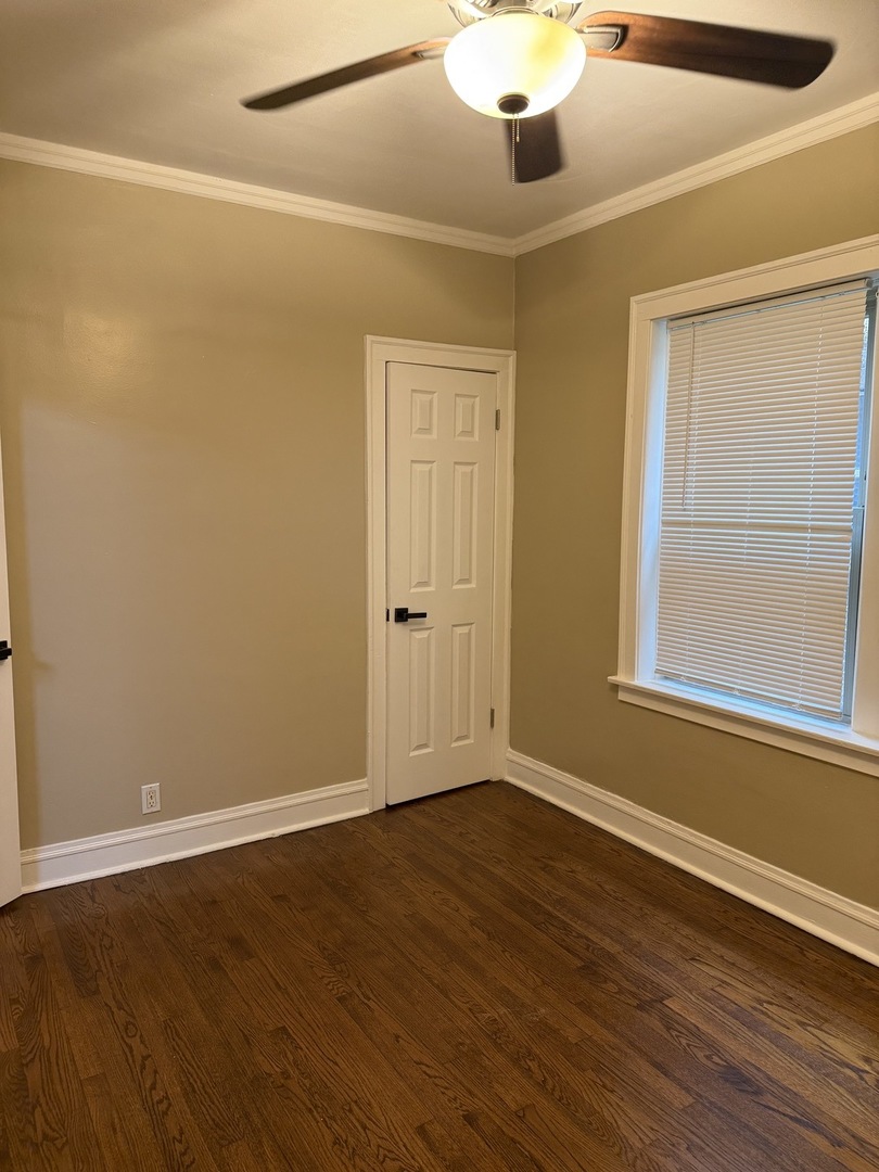 10240 S Eberhart Avenue 1 Property Photo 27