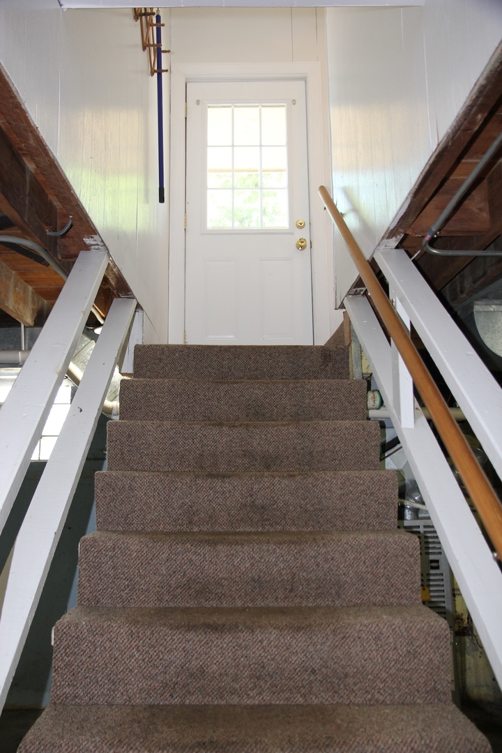 4256 N Ottawa Avenue Property Photo 19