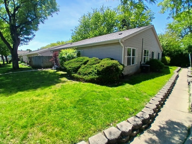 12 Fernwood Drive O Property Photo 6