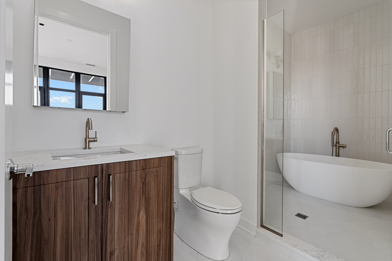 1340 W Chestnut Street 401 Property Photo 23