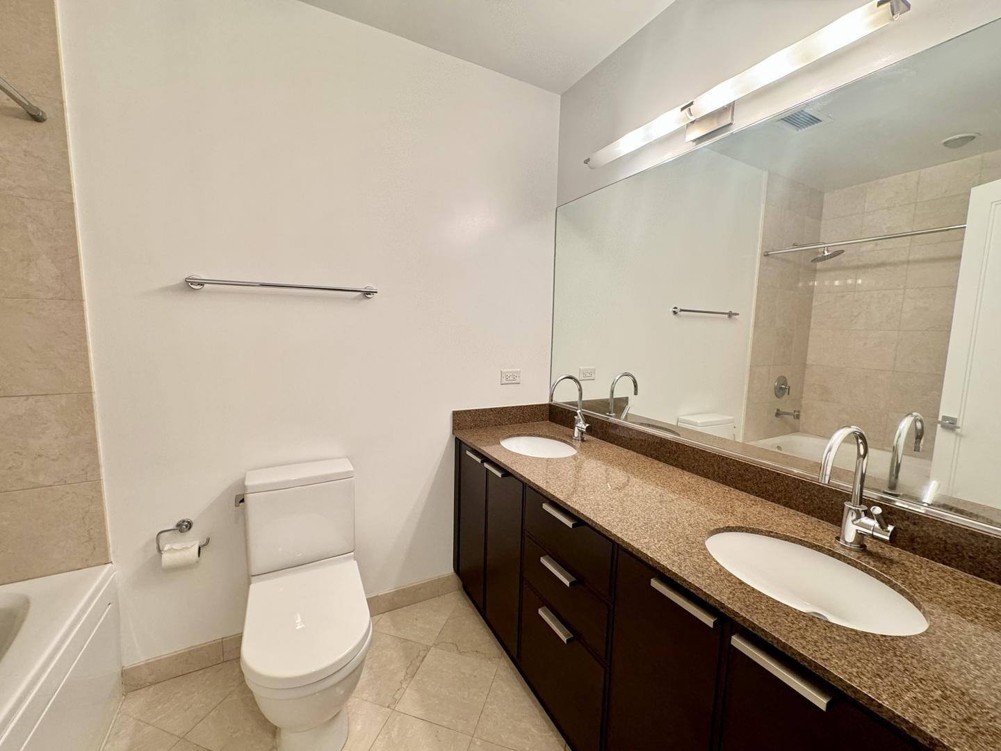 6 N Michigan Avenue 905 Property Photo 6